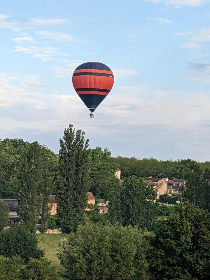 Meyrals La Grange Symphorine, Chambre D'Hotes De Charme Situee Entre La Vallee De La Dordogne Et La Vallee De La Vezere المظهر الخارجي الصورة